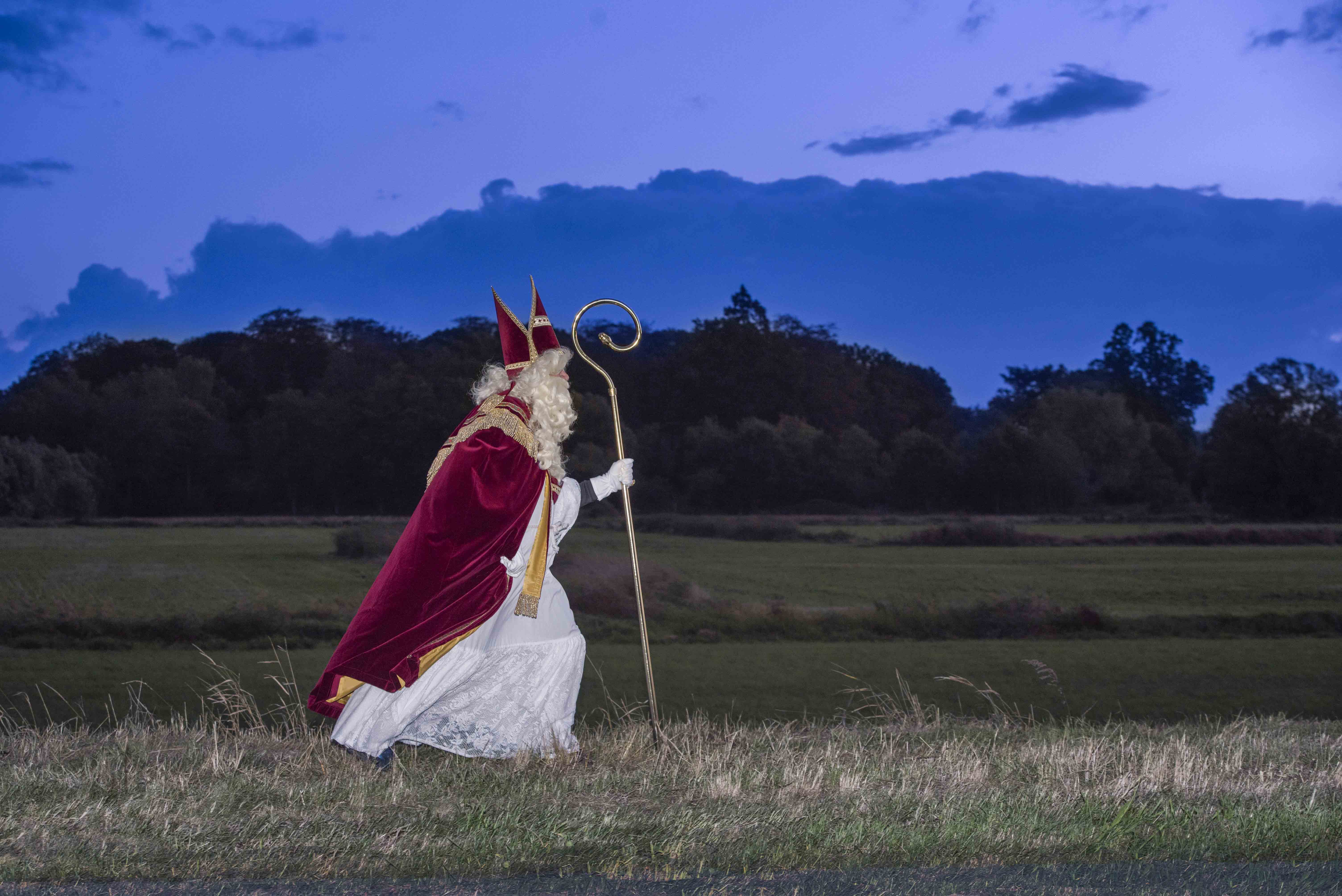 de Sint...hij komt